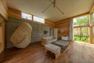 room room