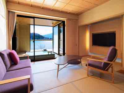 room room